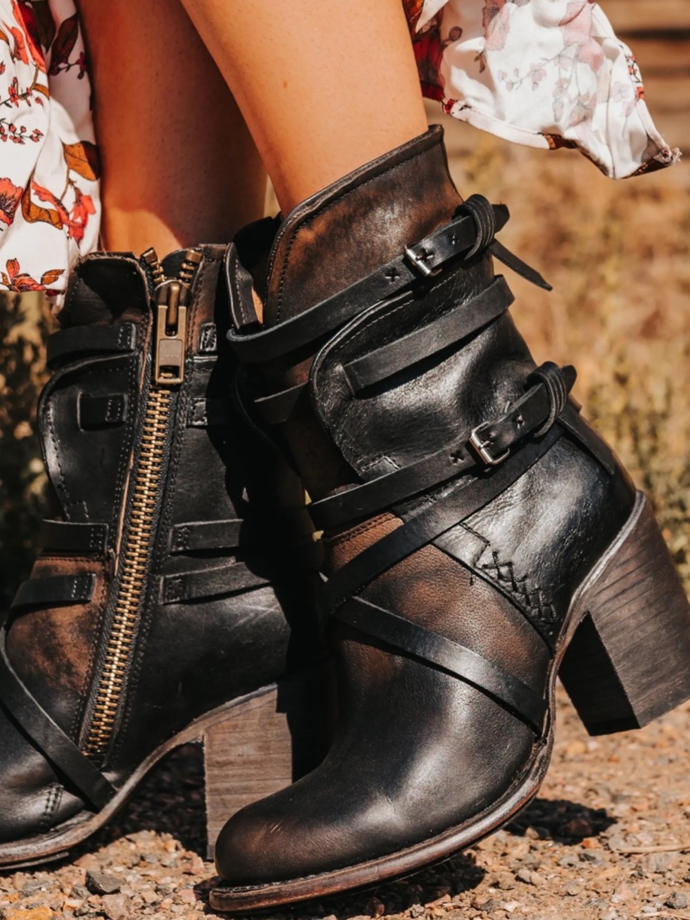 FREEBIRD BAKER BUCKLE STRAP BOOTS BOHO WESTERN BROWN BURNISHED LEATHER SIZE 10